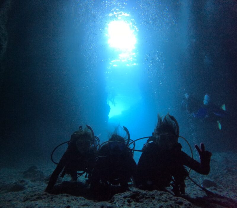 PADI 青洞 持證潛水 中文教練 沖繩浮潛