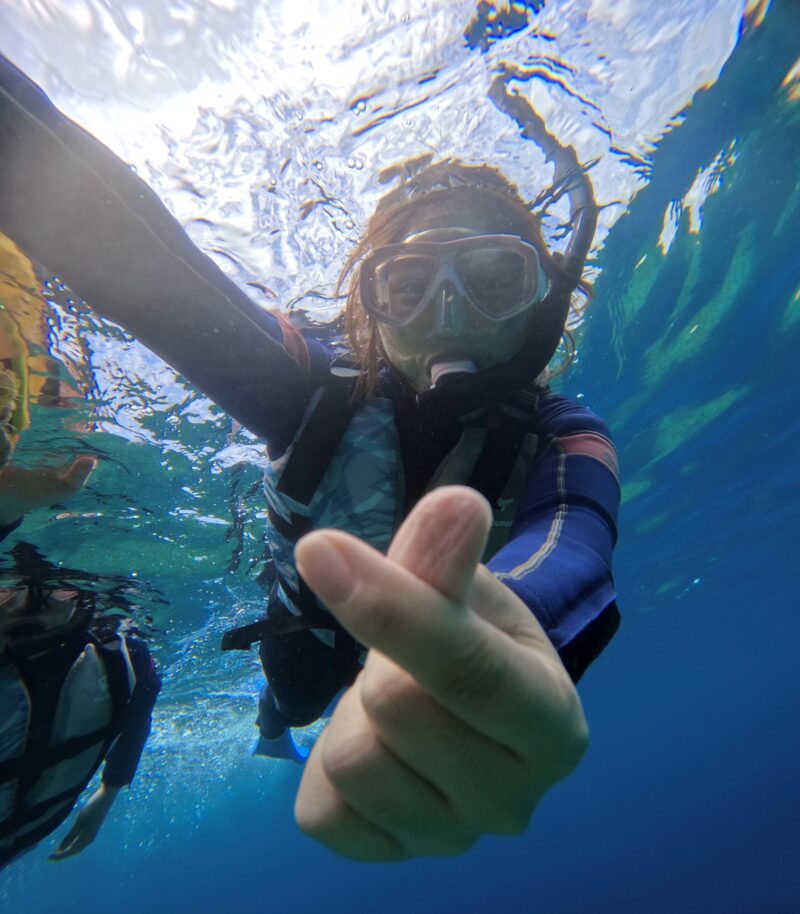 沖繩旅遊 藍洞 中文教練